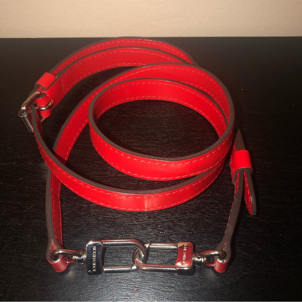 Louis Vuitton Red Epi Alma PM,C0A,Dust Bag,SilverLock/Keys/Strap;DateCode:SN1174 - Picture 8 of 17